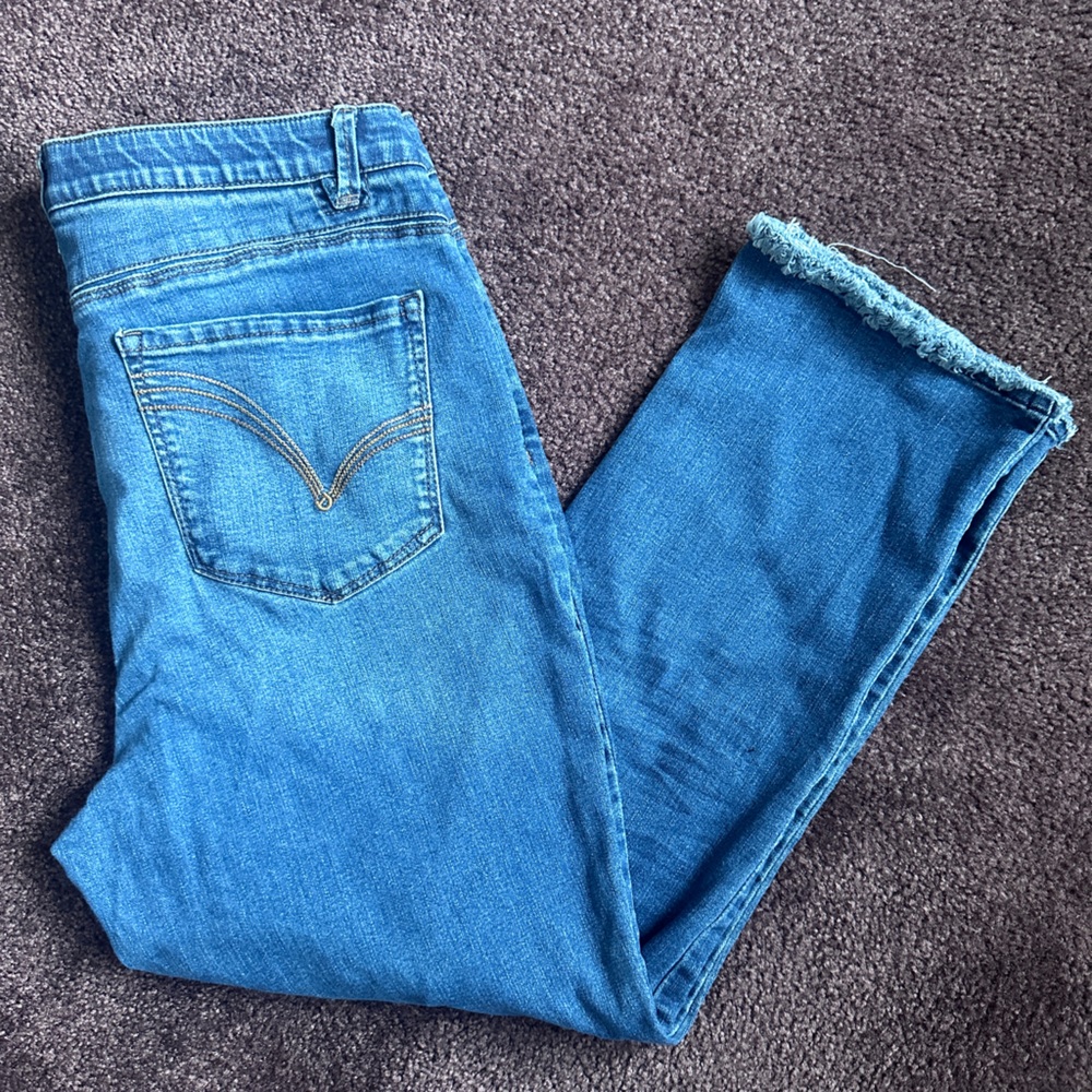 Women Democracy Jeans